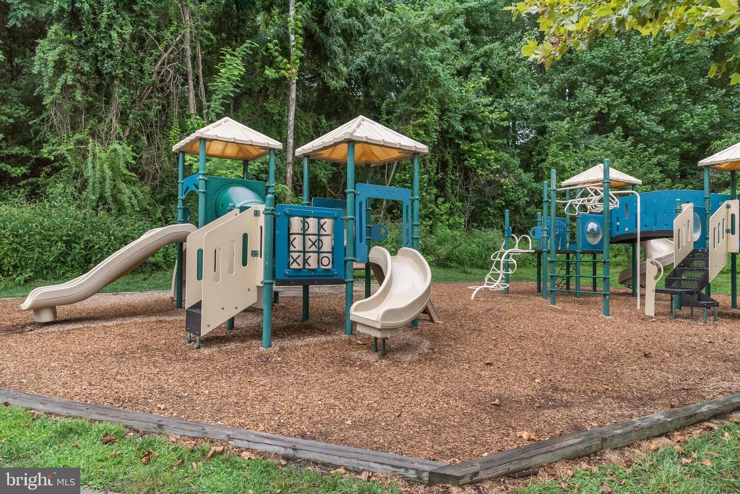 2306 Noblewood Road photo 44