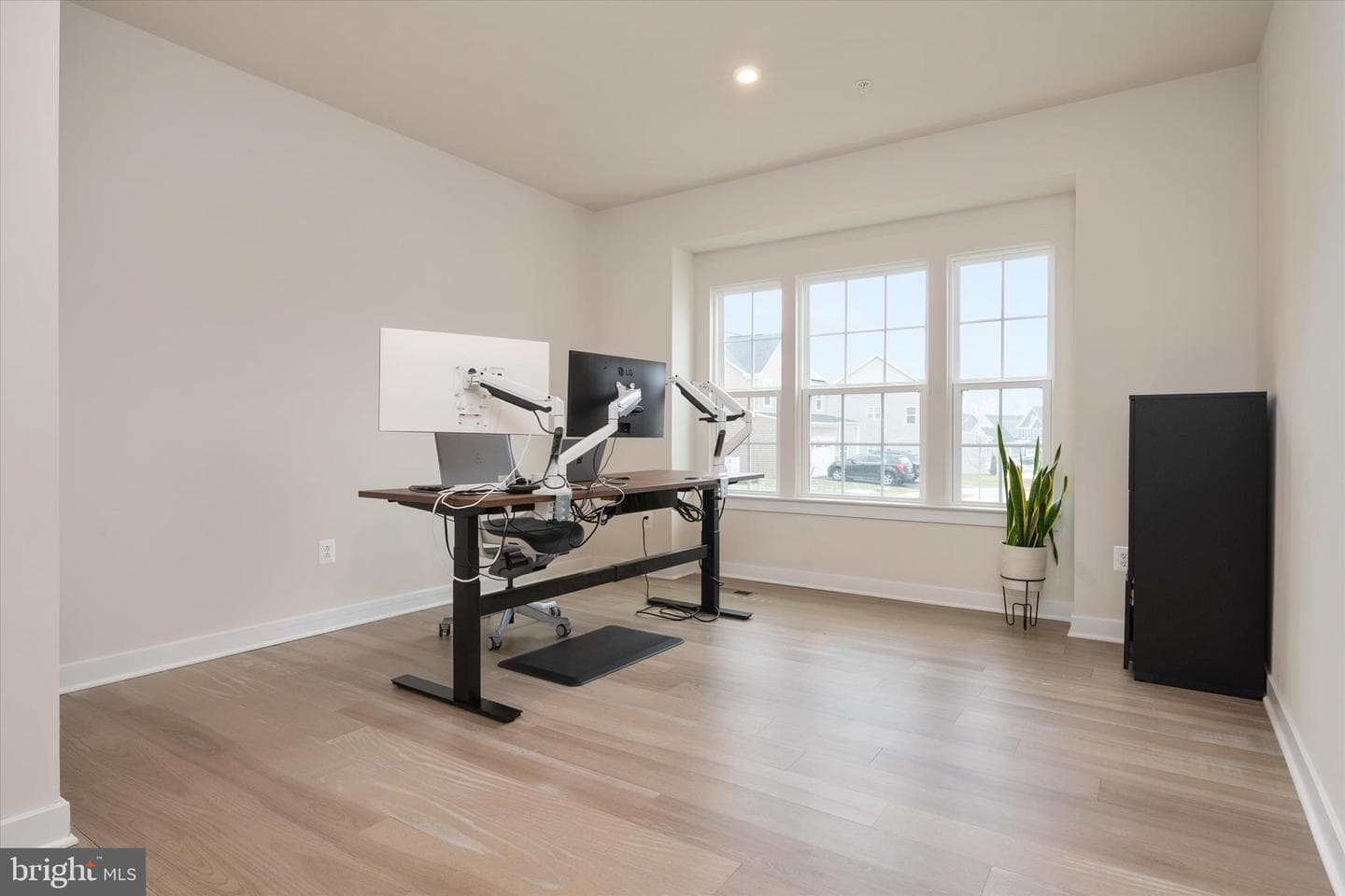 3322 Milkweed Court photo 11