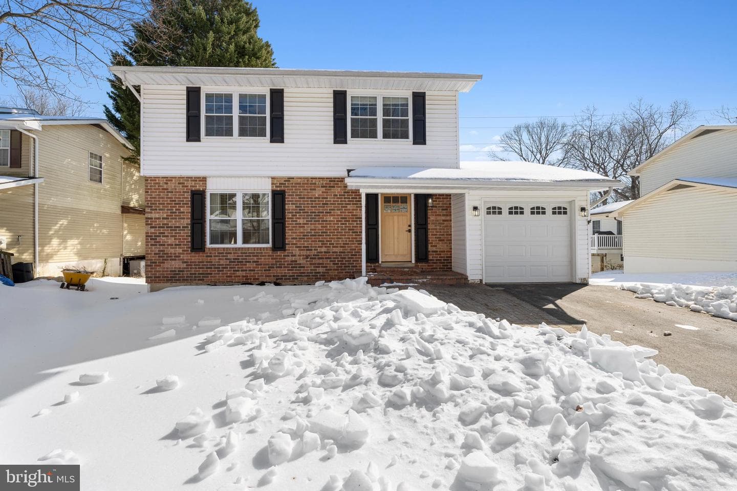 1527 Wampanoag Drive photo 2
