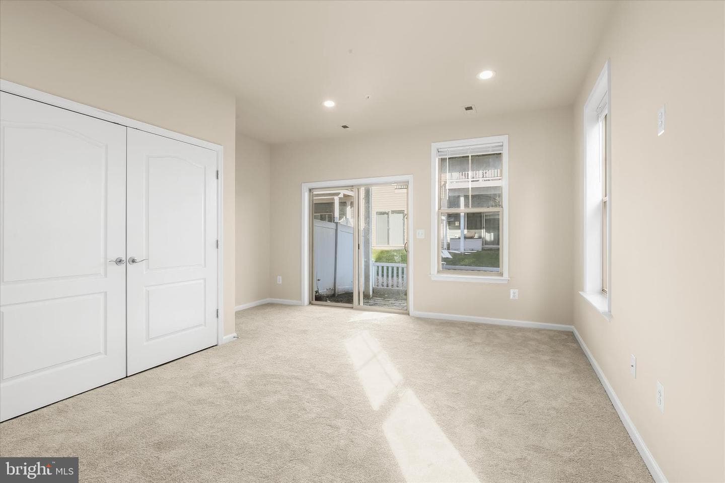 512 Pebblebrook Lane photo 31