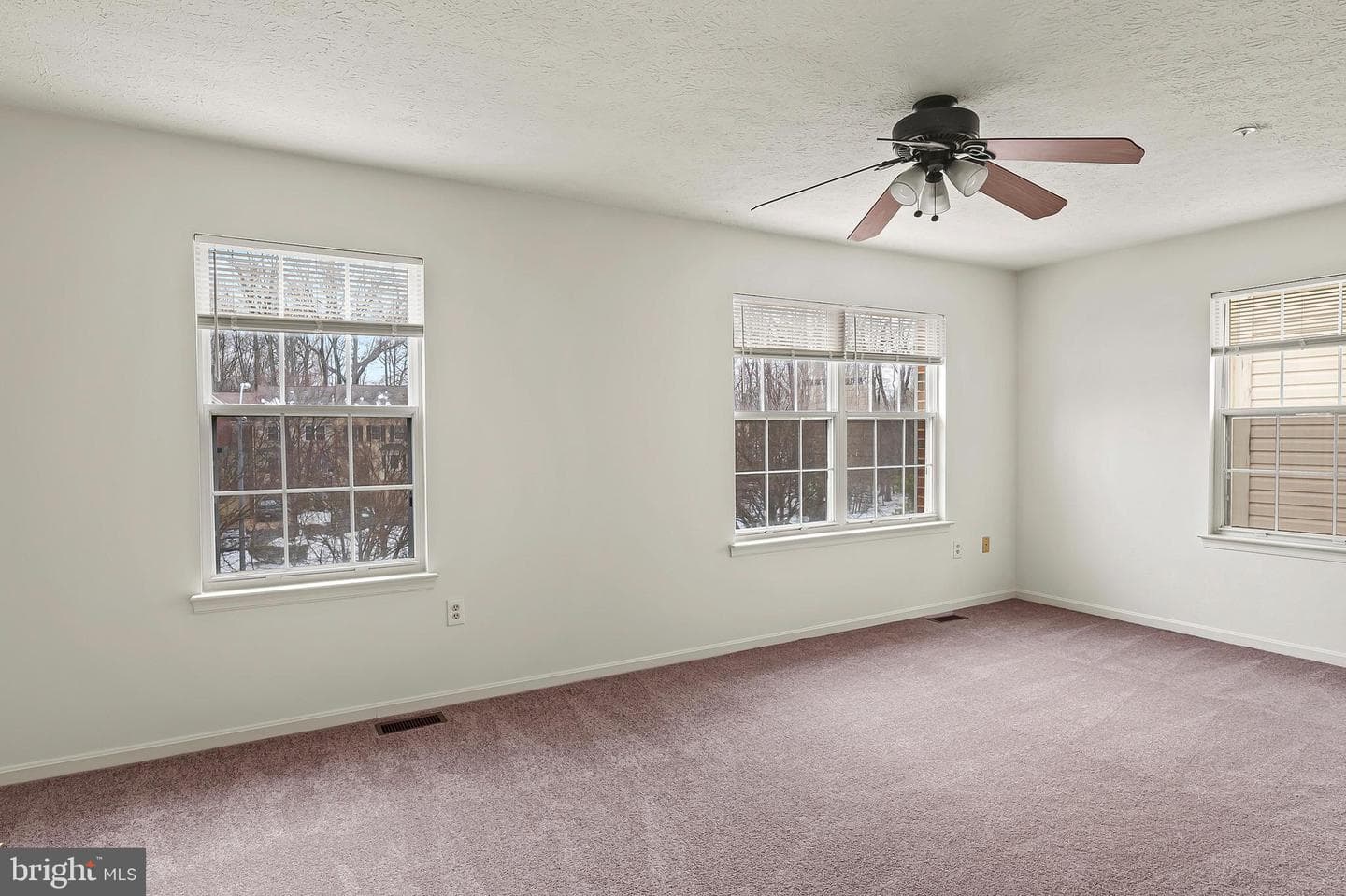 2610 Tor Court photo 23