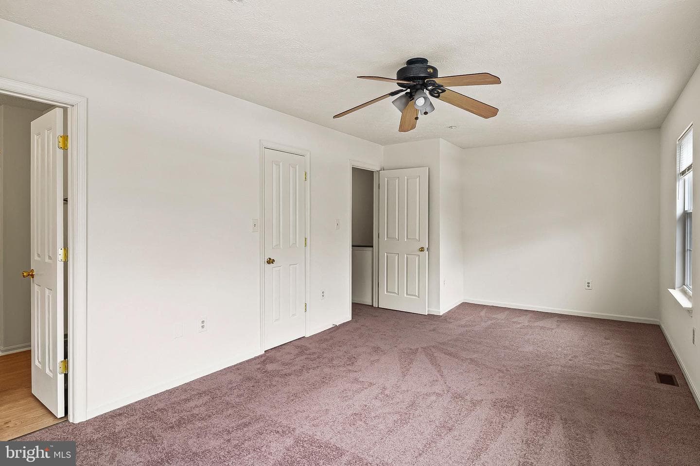 2610 Tor Court photo 25