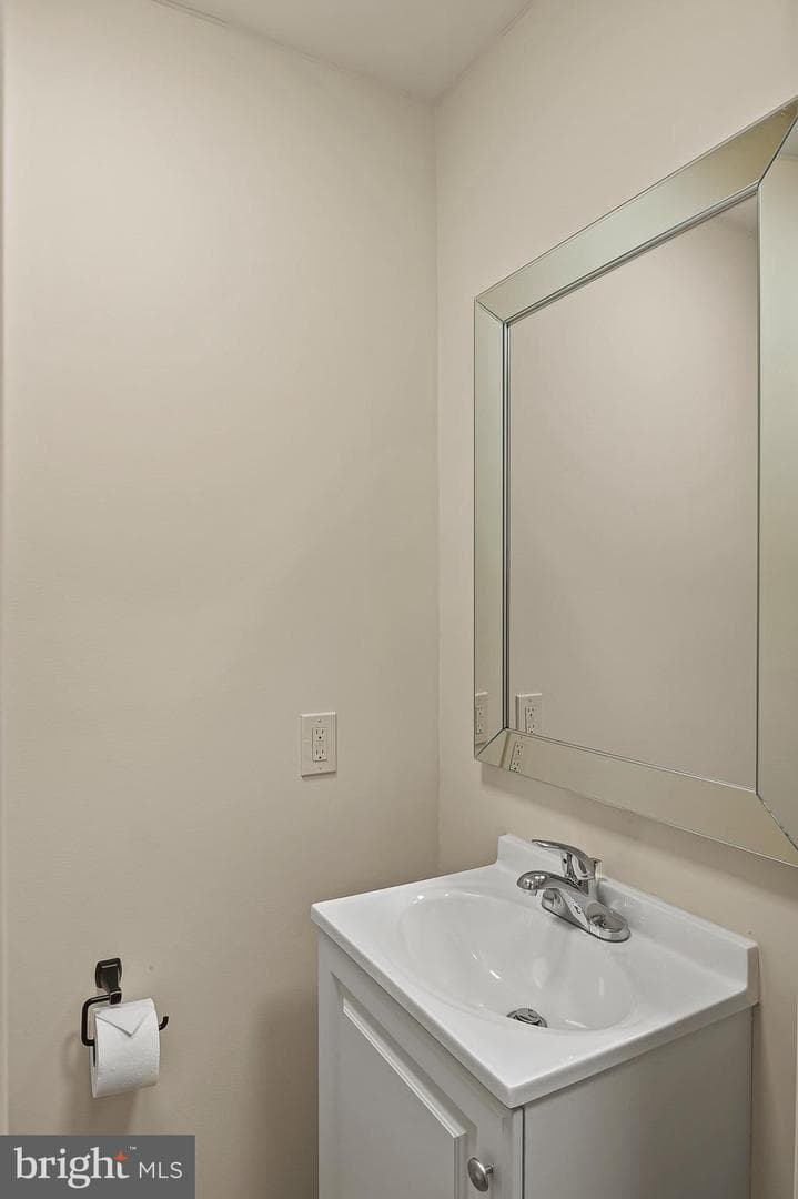 2610 Tor Court photo 37