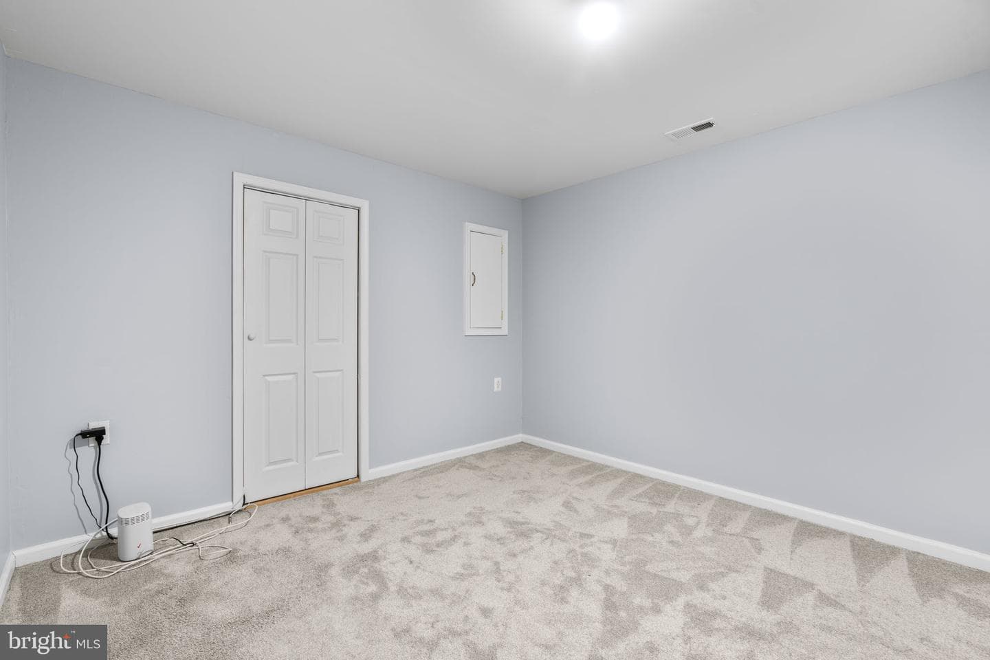 2403 Killarney Terrace photo 40