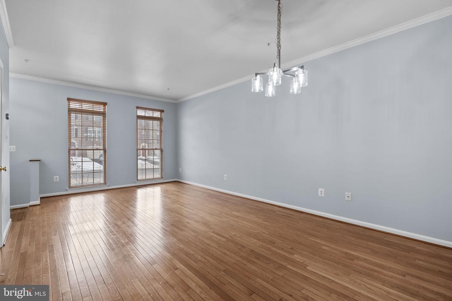 2403 Killarney Terrace photo 7