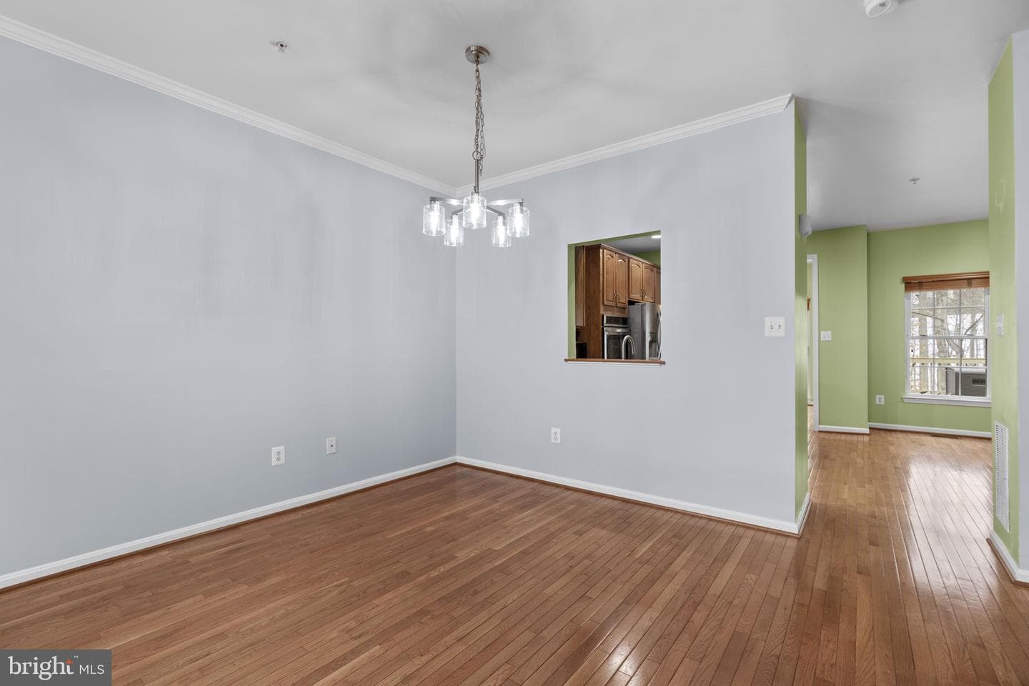 2403 Killarney Terrace photo 9