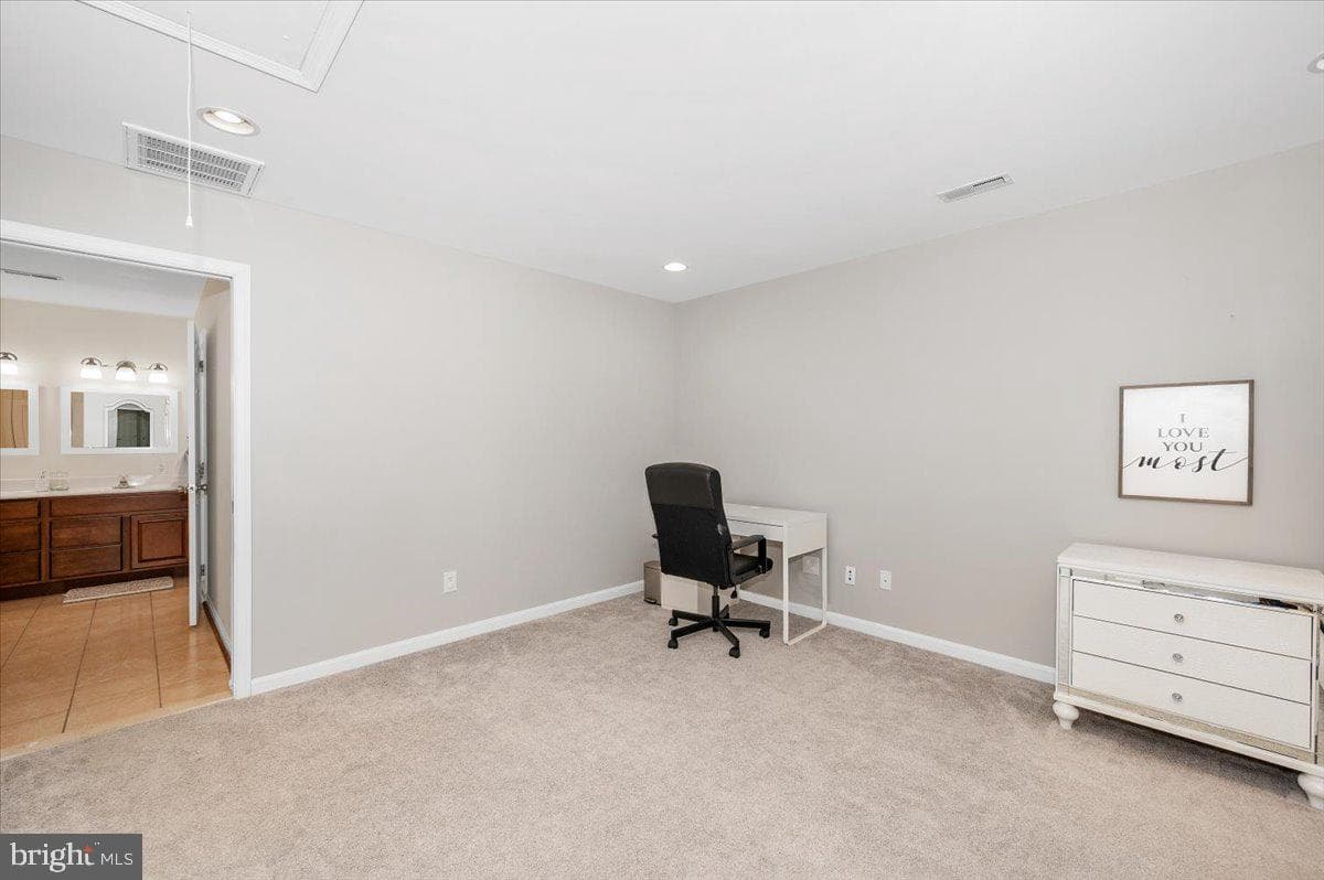 241 Armstrong Lane photo 24