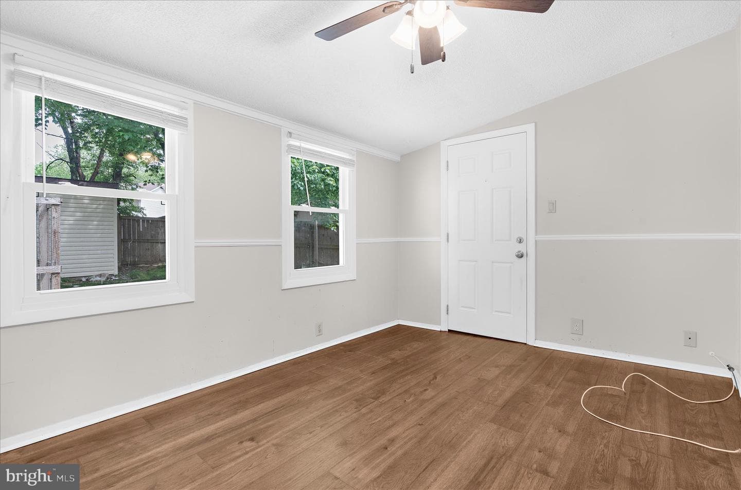 8085 Castle Rock Court photo 17
