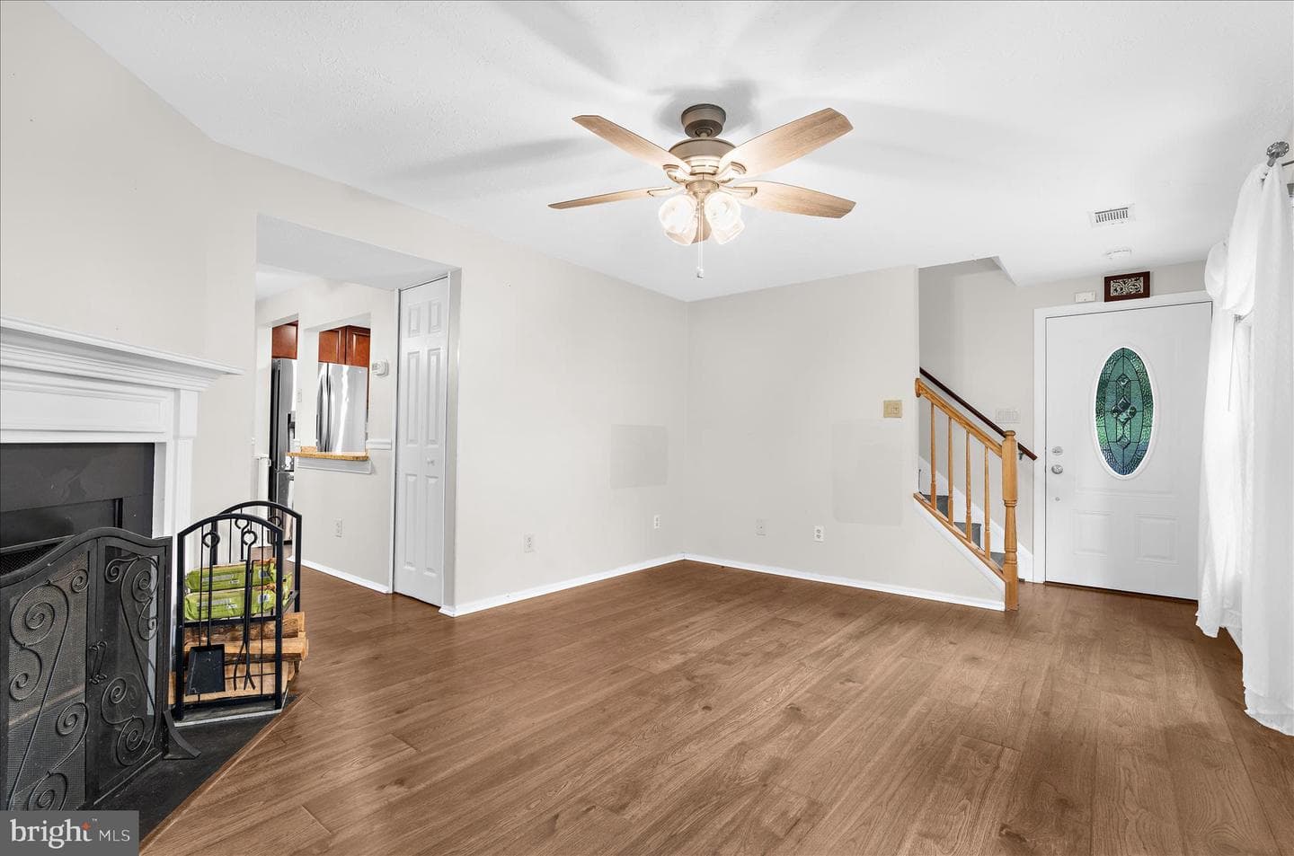 8085 Castle Rock Court photo 4