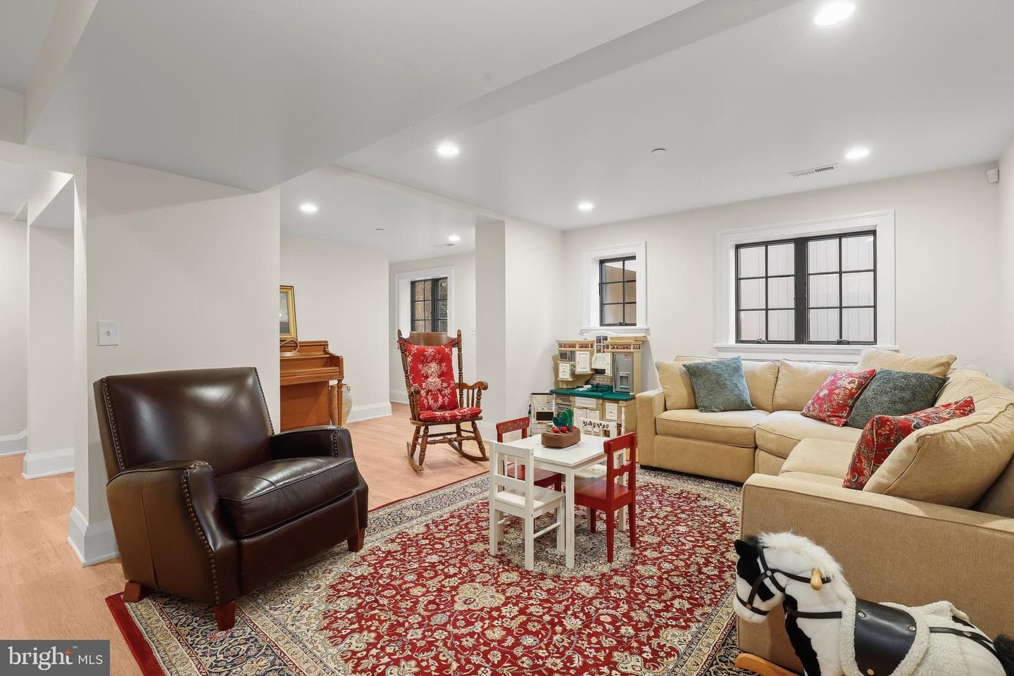 616 Cotterill Road photo 51