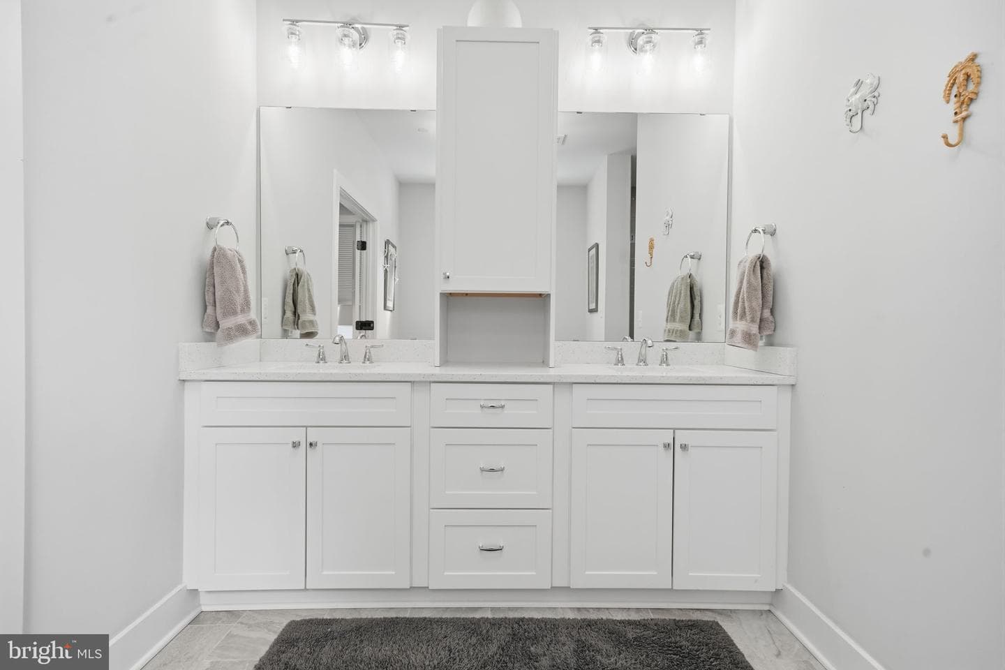 4005 Dark Horse Way photo 22