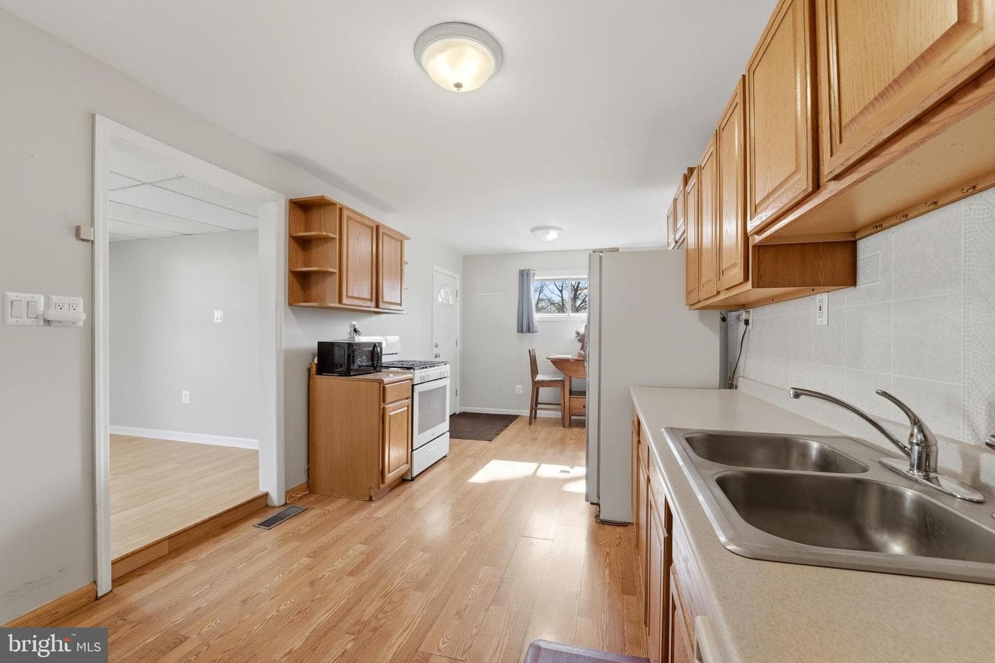 762 224th Street photo 15