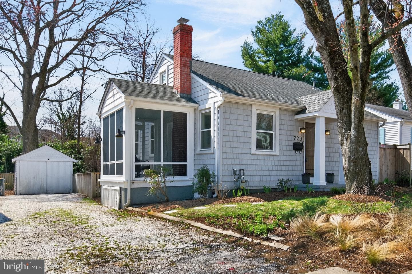 723 Glenwood Street photo 41
