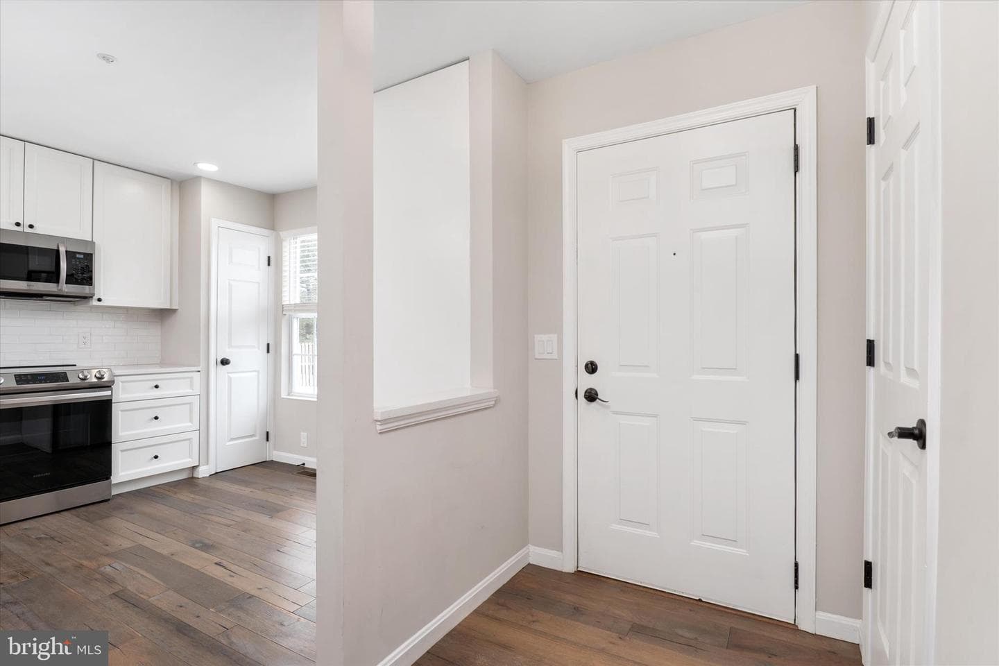 1711 Glebe Creek Way photo 4