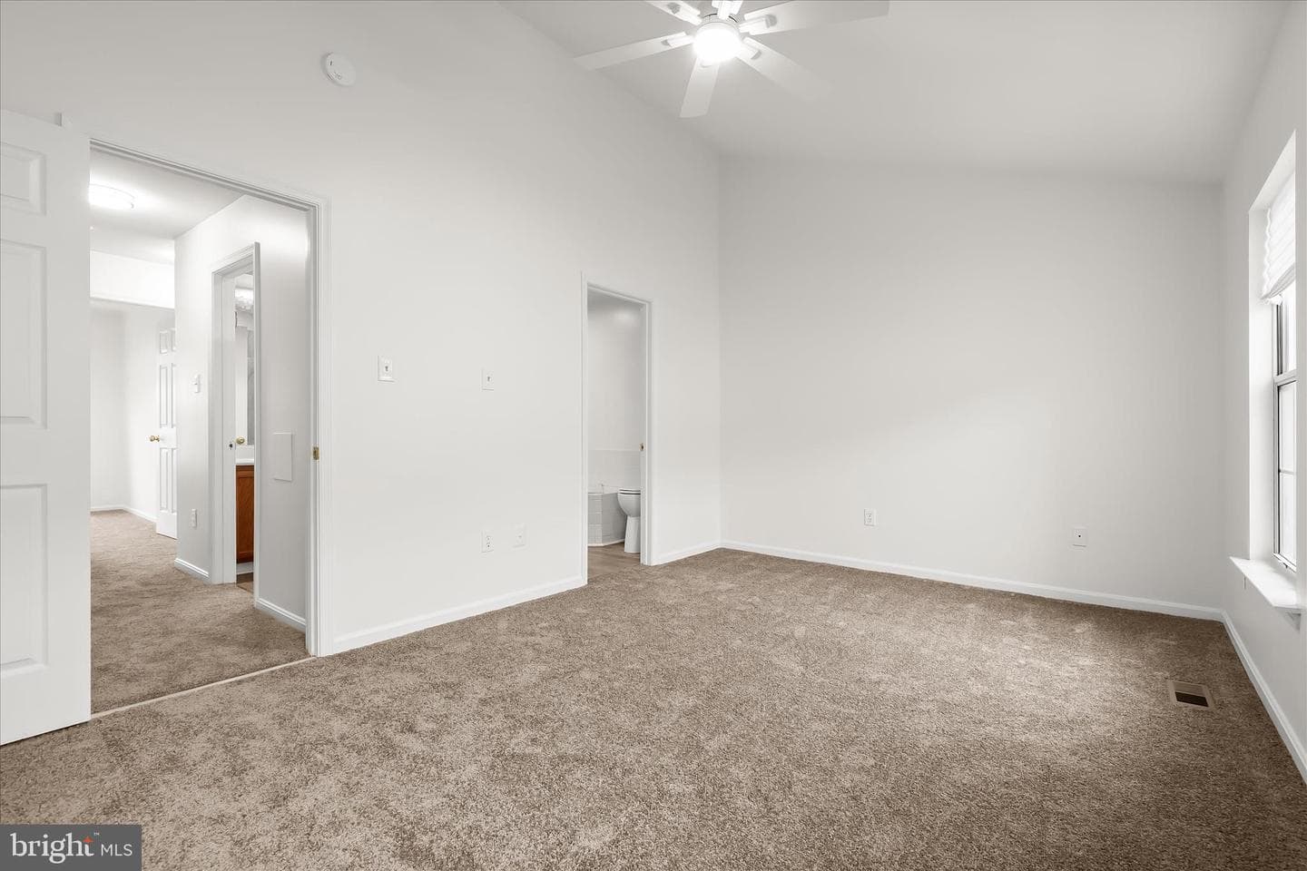 508 Greencrest Lane photo 22