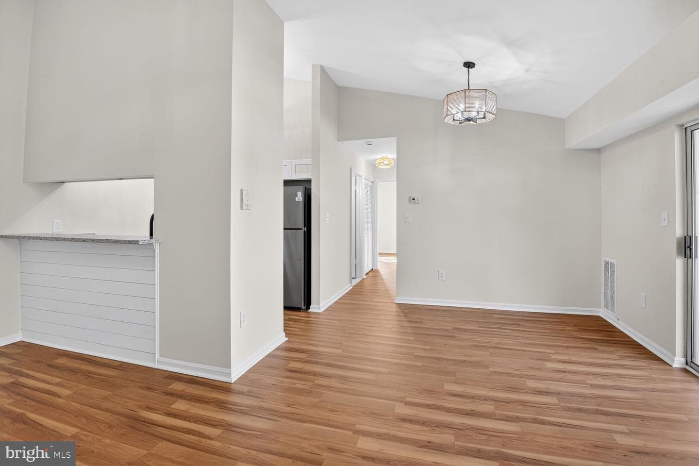 6801 White Water Way #301 photo 5