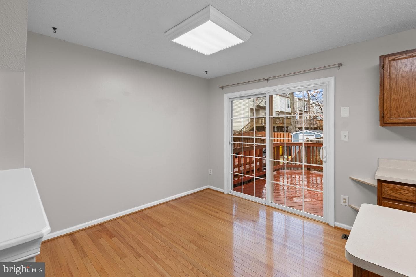 1035 Chestnut Cove Drive photo 14