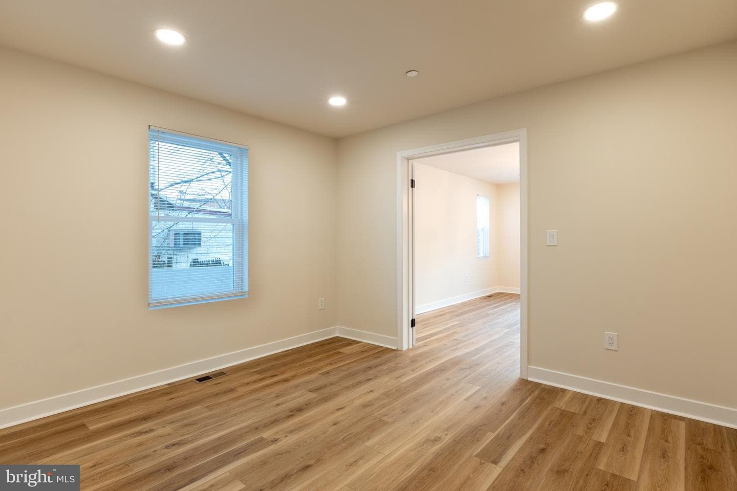 148 Jefferson Street photo 14