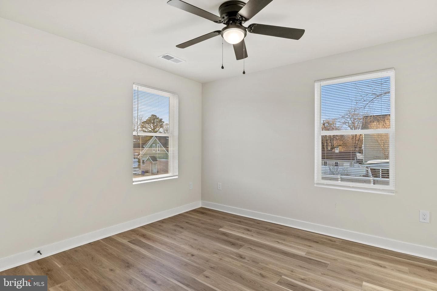 148 Jefferson Street photo 22