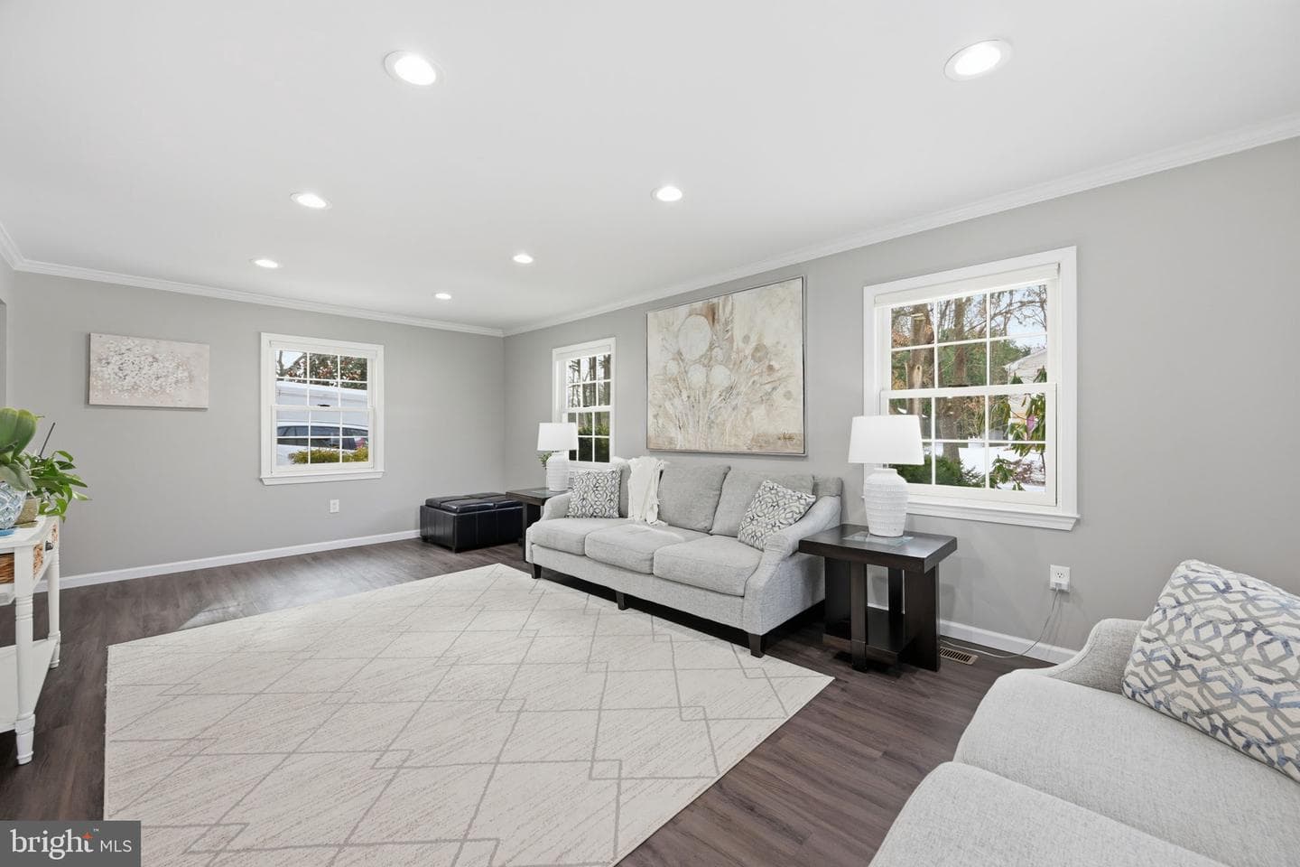 1708 Tarleton Way photo 4