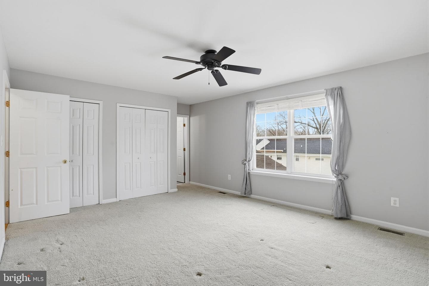 562 Whitney Road photo 14