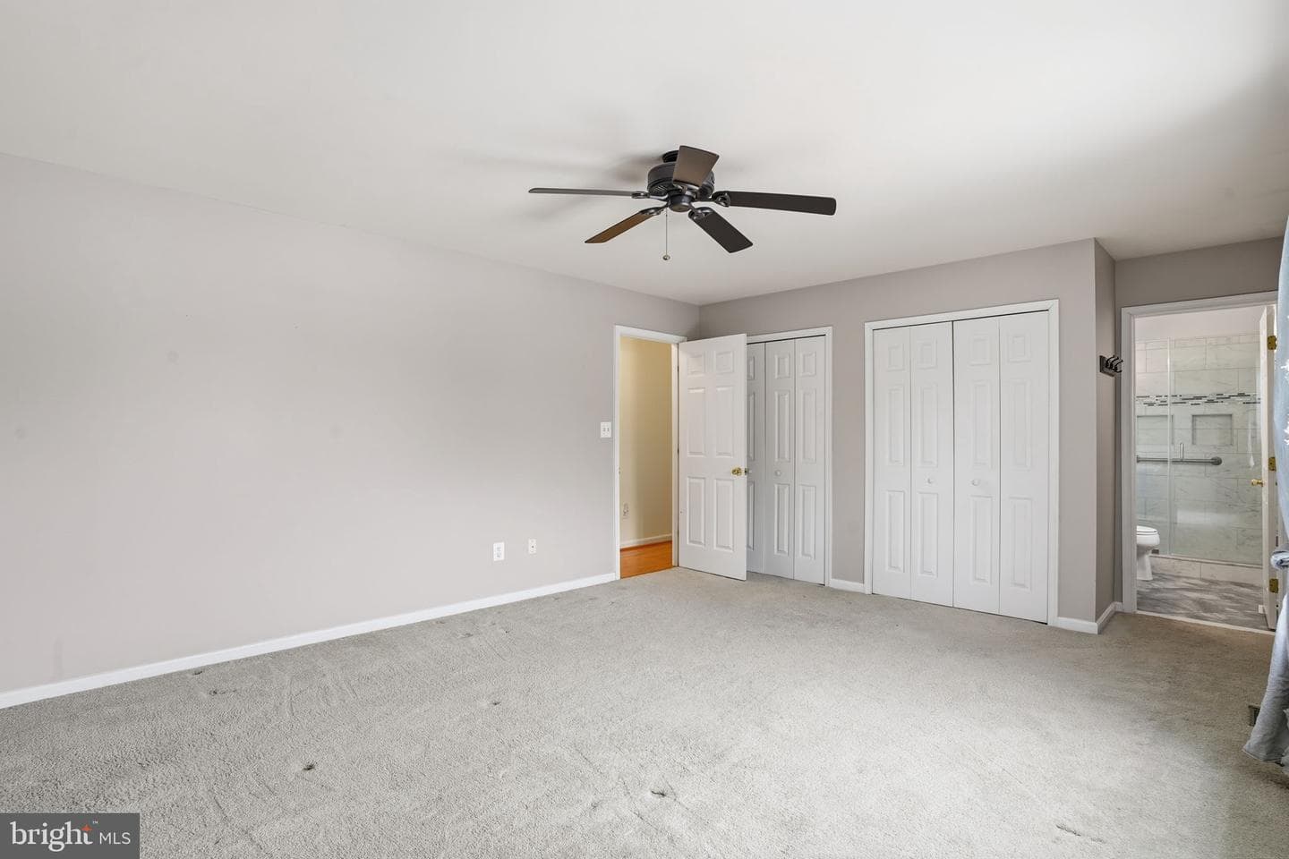 562 Whitney Road photo 15
