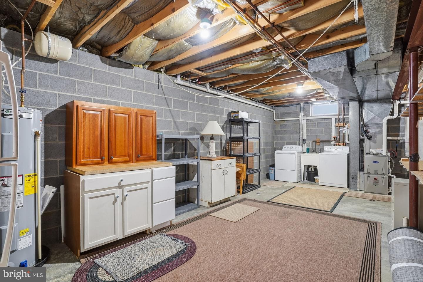 562 Whitney Road photo 19