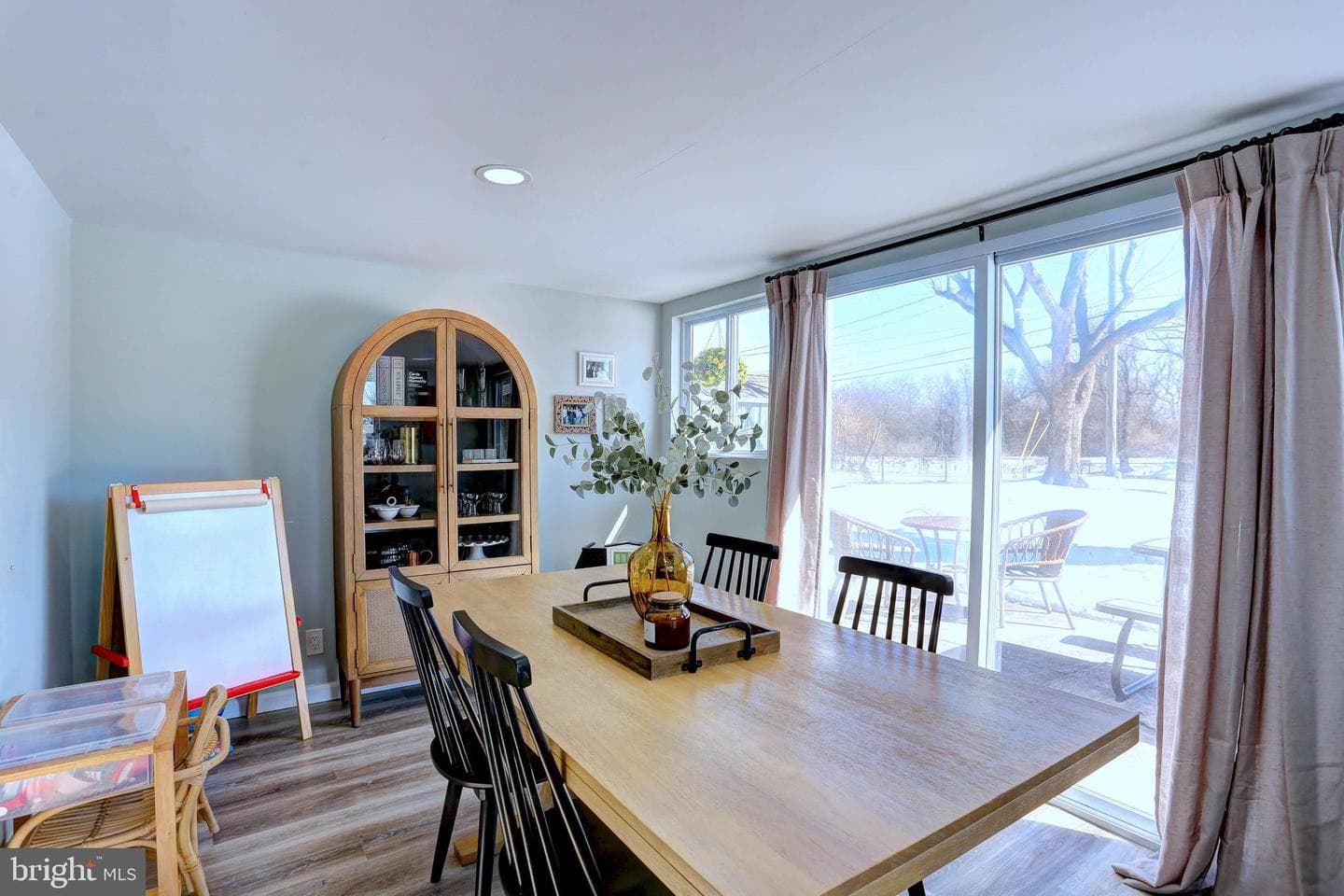 1425 Oakdale Road photo 14