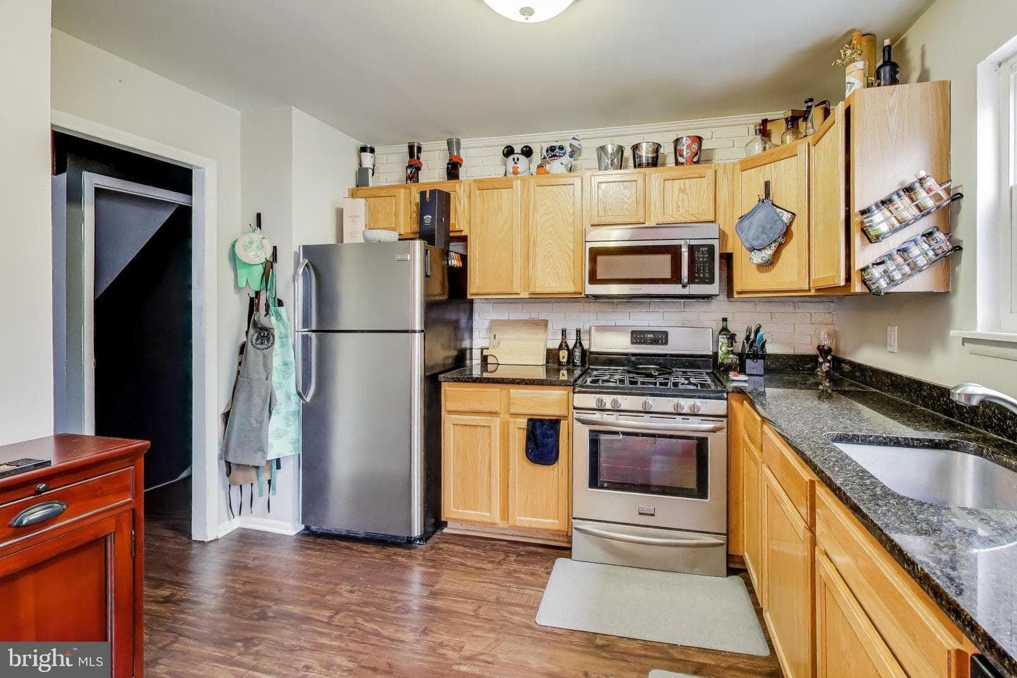 588 Valleywood Road photo 7