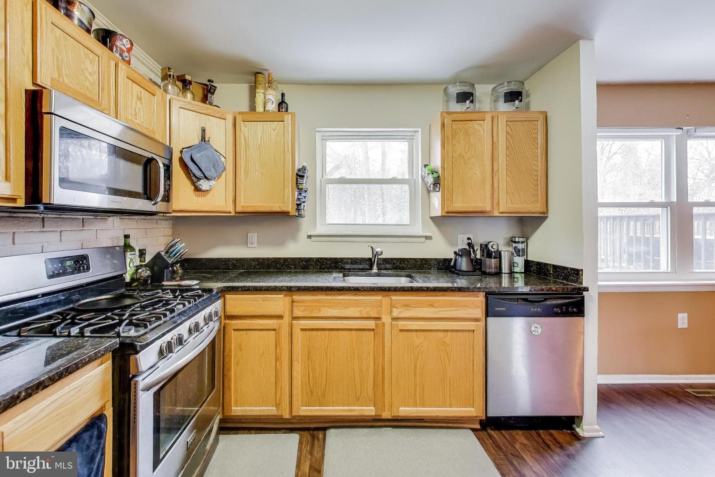 588 Valleywood Road photo 8