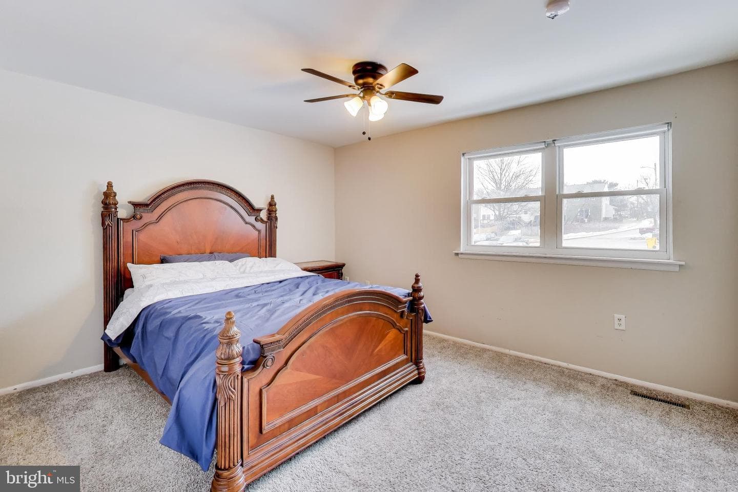 588 Valleywood Road photo 9