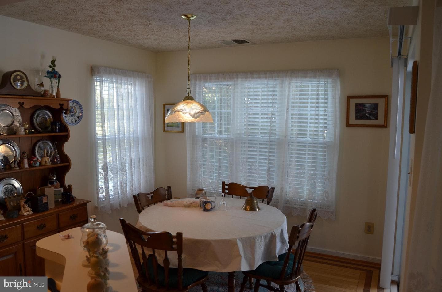 2401 Forest Edge Court #202f photo 4
