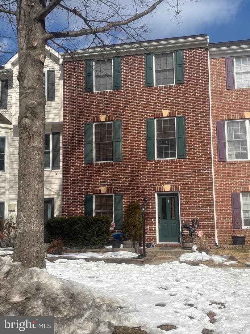 68 Millhaven Court photo 3