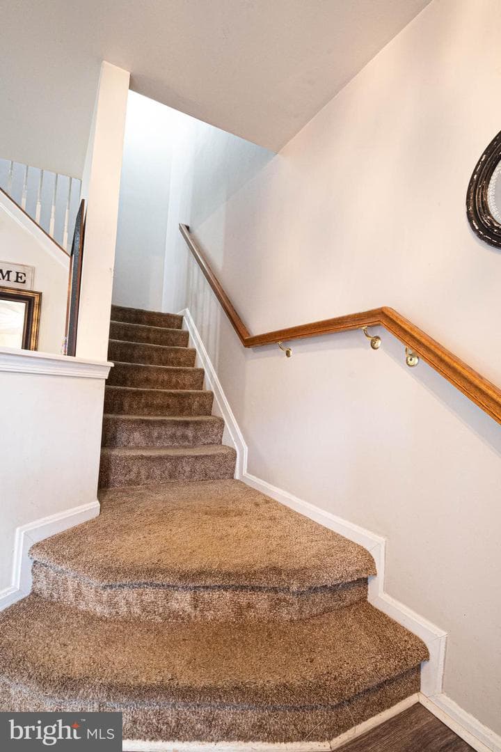 68 Millhaven Court photo 9