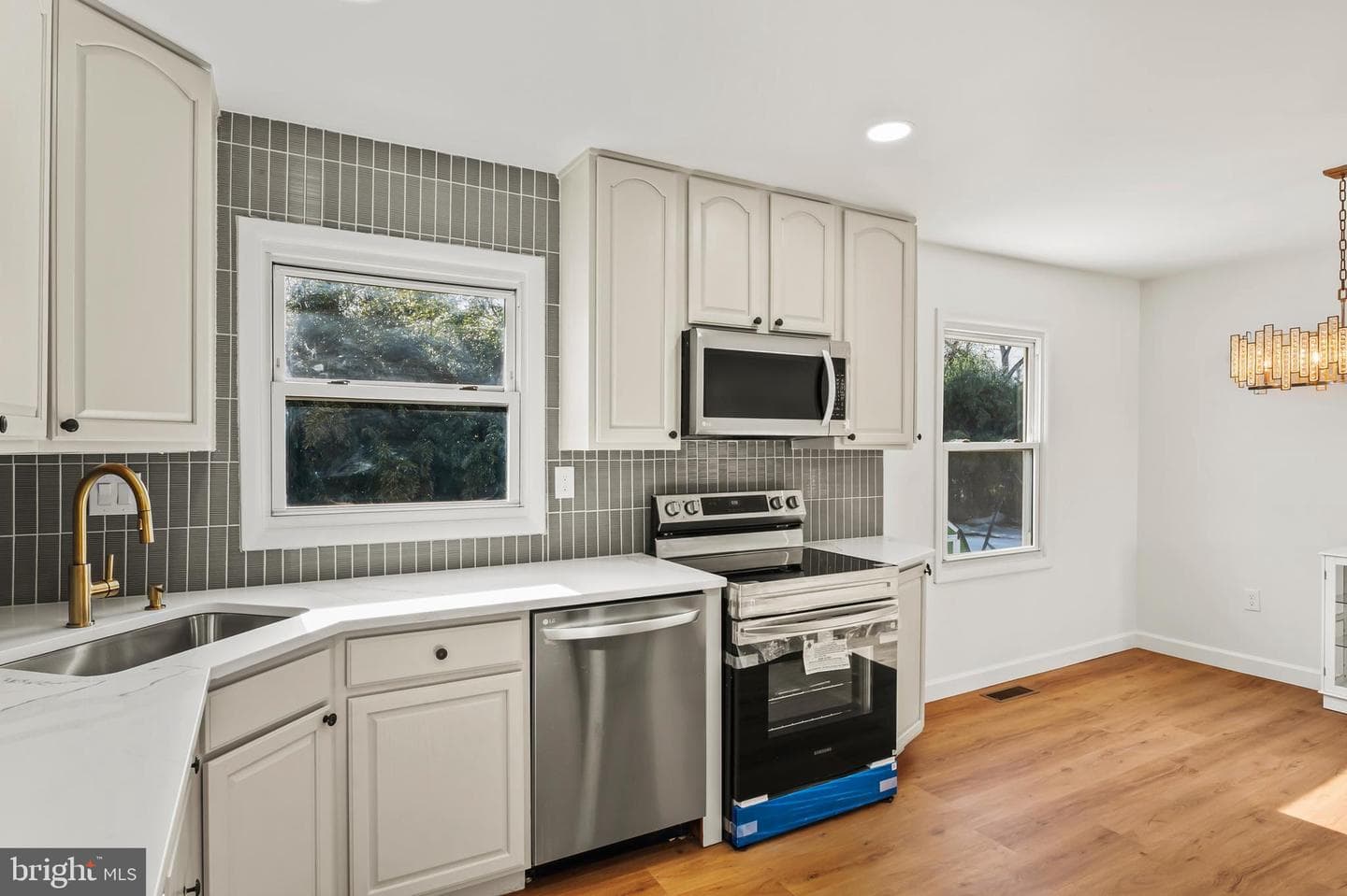 1003 Springhill Way photo 10