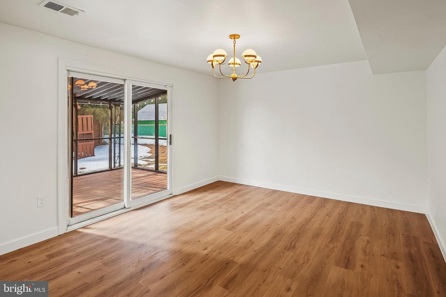 1003 Springhill Way photo 19