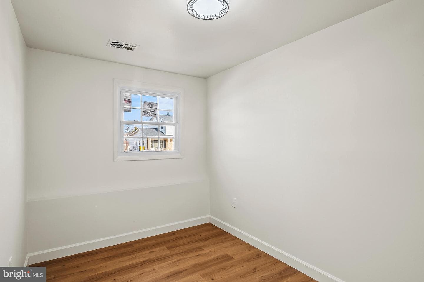 1003 Springhill Way photo 22