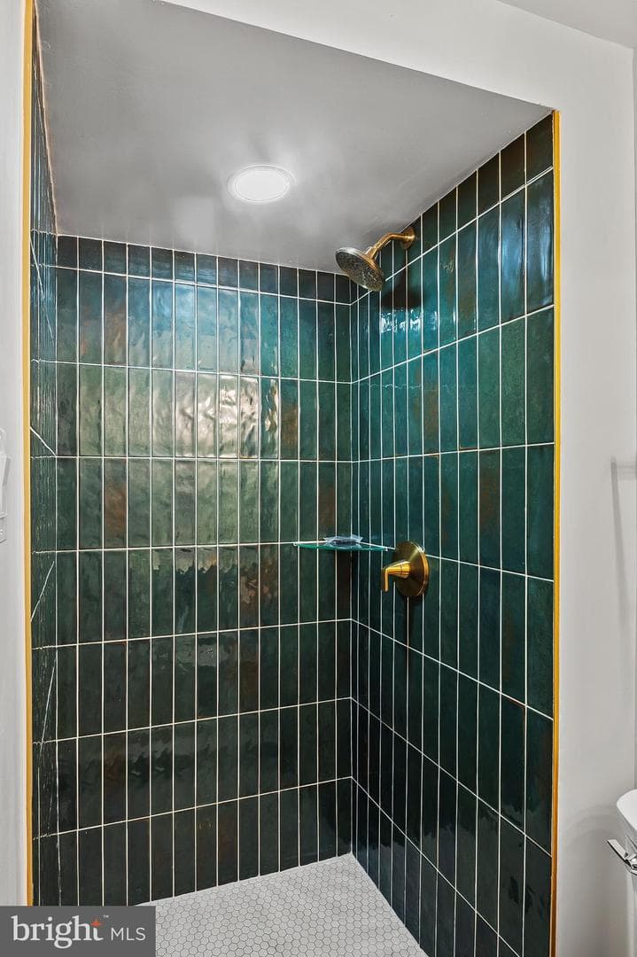 1003 Springhill Way photo 25