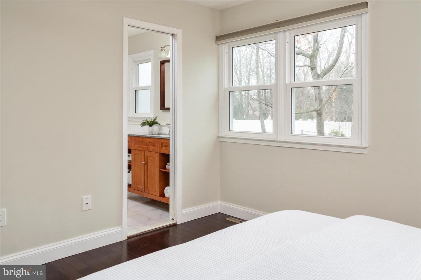 298 Edgemere Drive photo 14