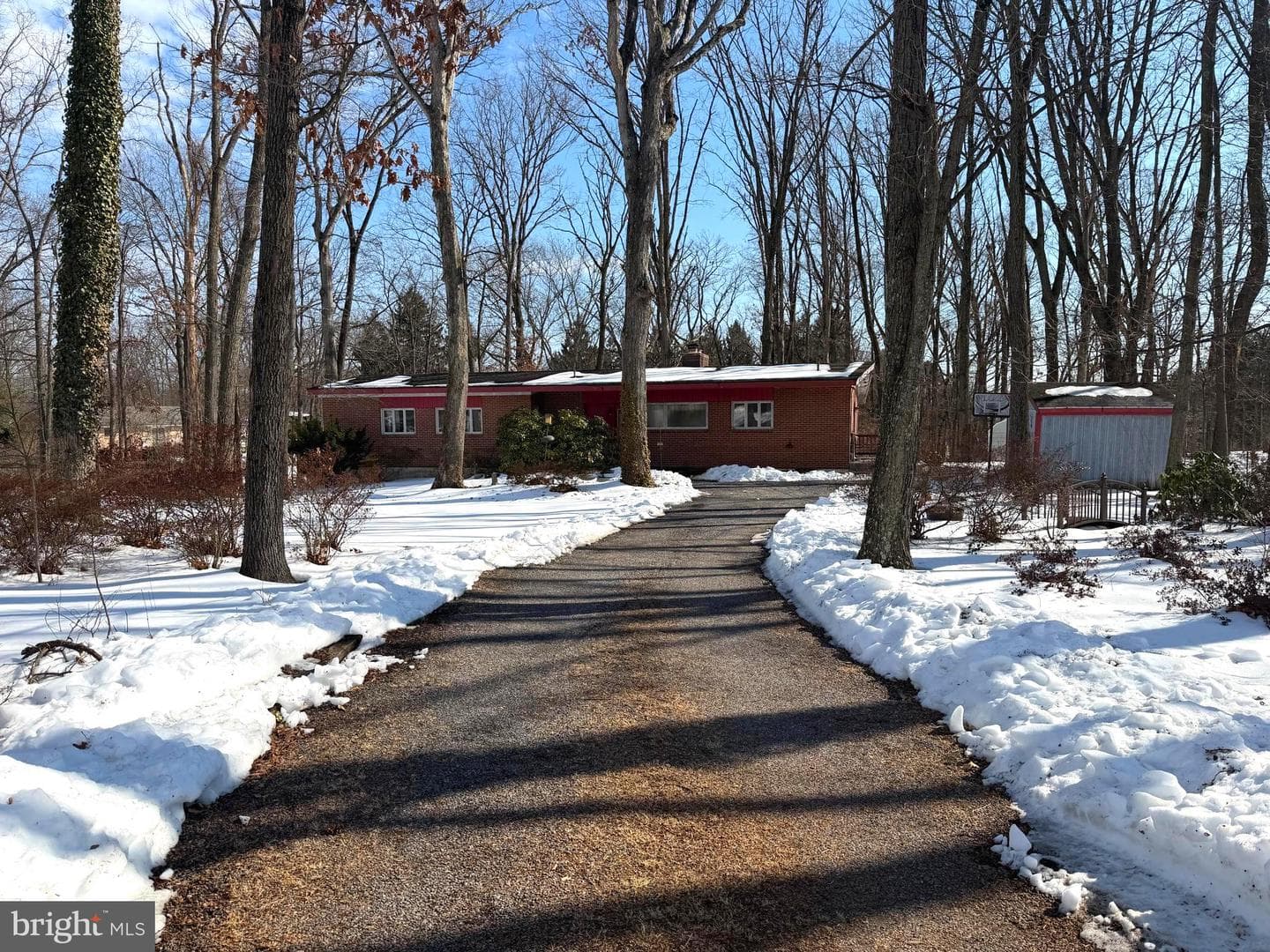 7425 Hawkins Drive photo 4