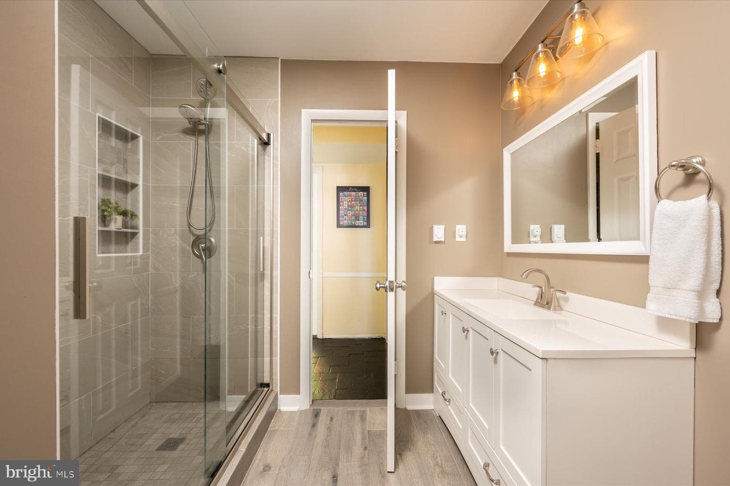 201 Mill Court photo 5