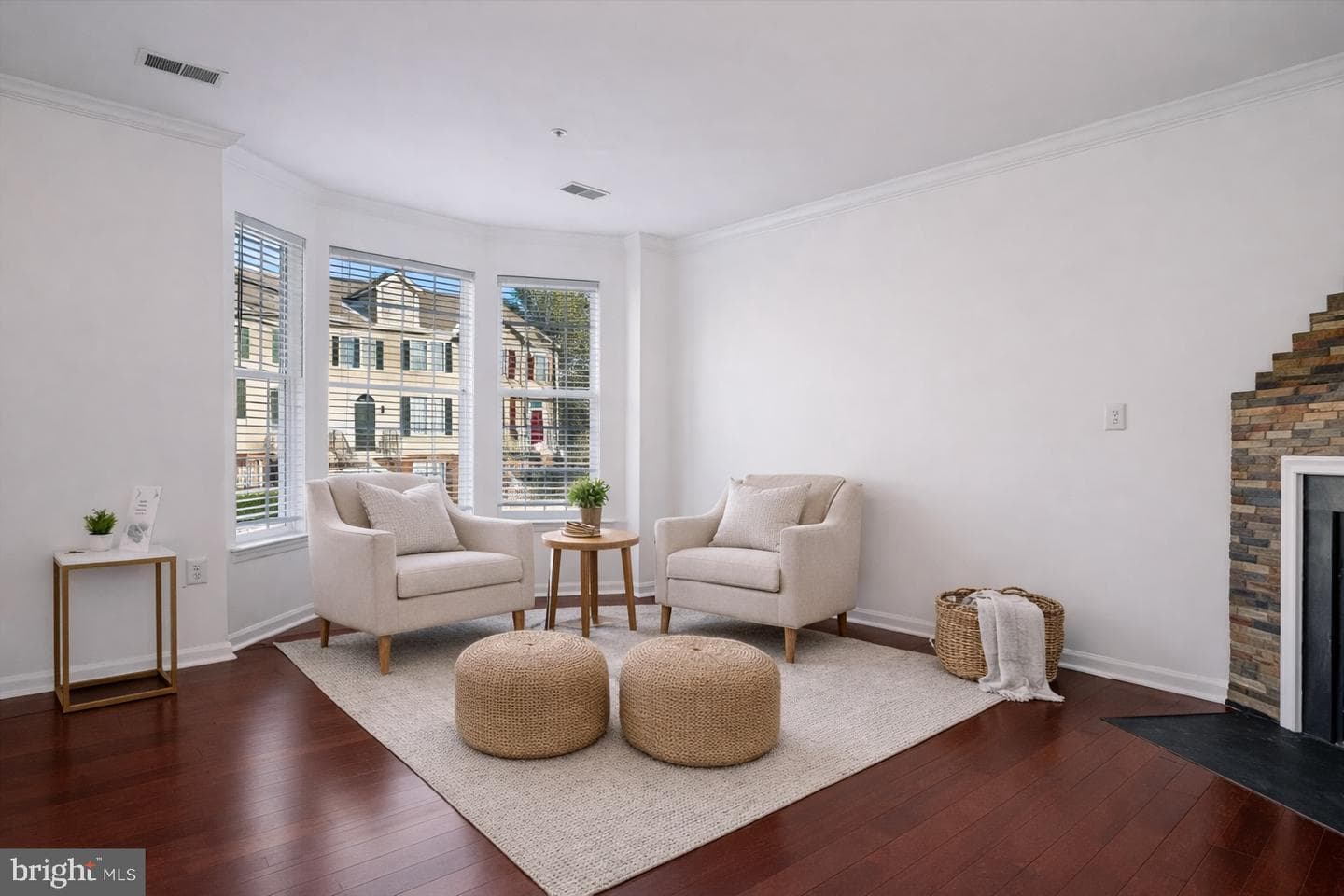 12 Harbour Heights Drive photo 9