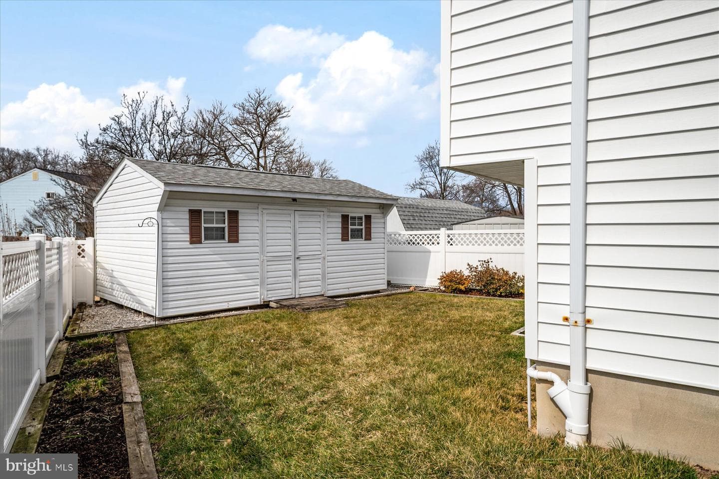 7722 Vena Court photo 32