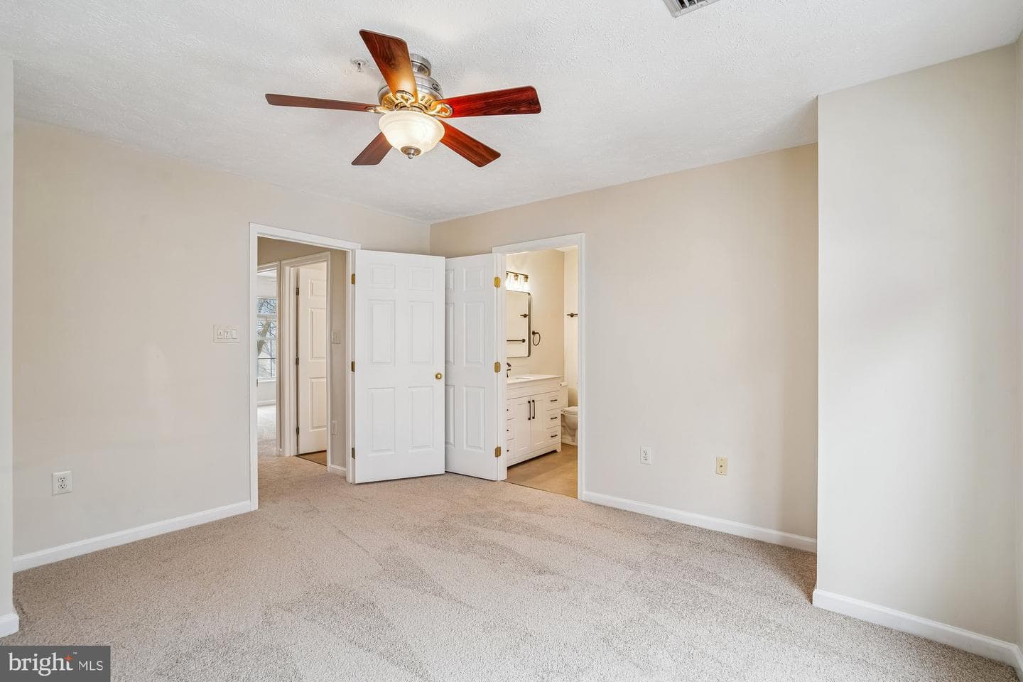 2506 Summers Ridge Drive photo 20