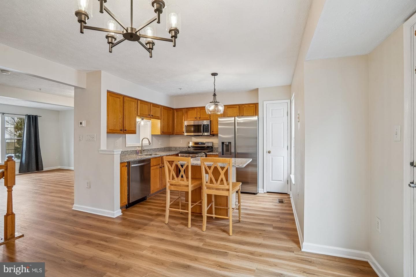 2506 Summers Ridge Drive photo 9