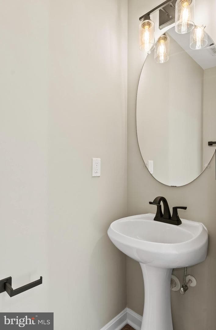 454 Renfro Court photo 8