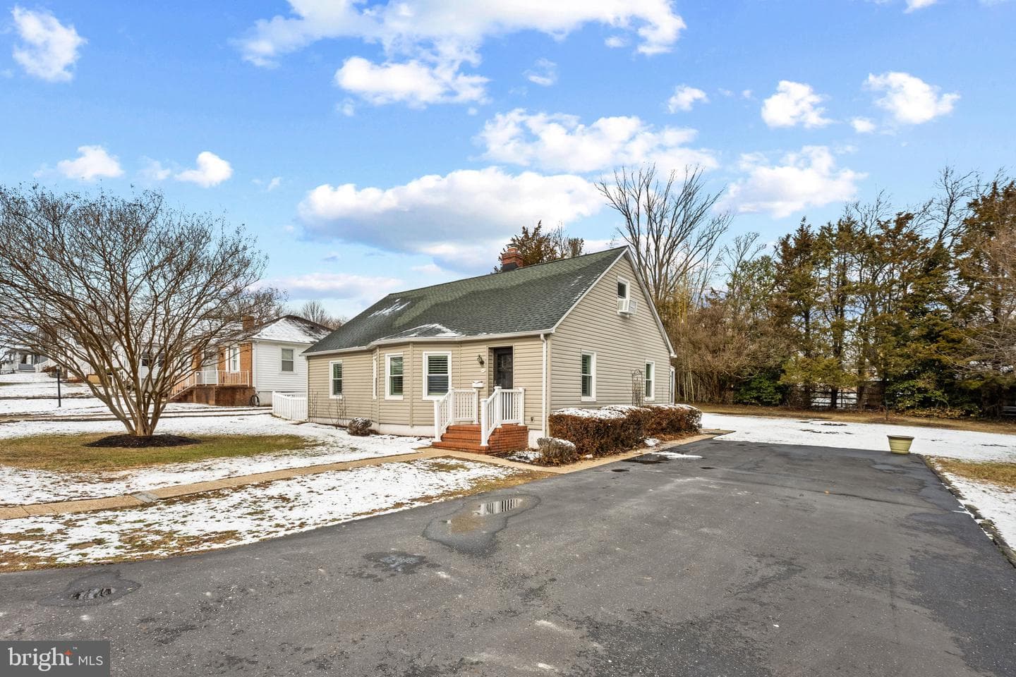 440 Cleveland Road photo 1