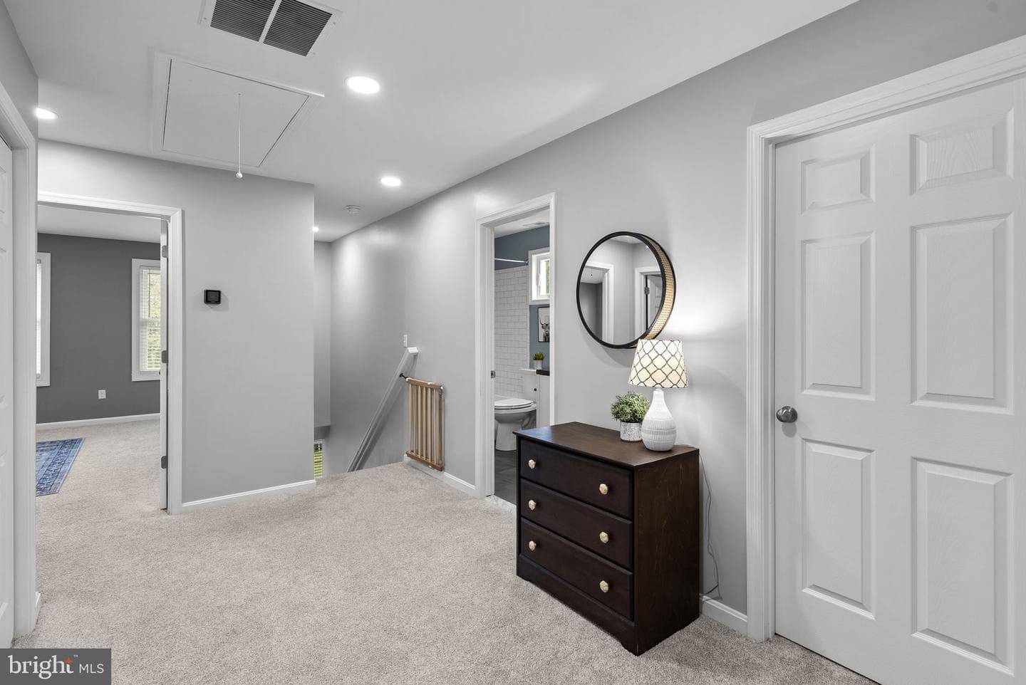 112 Elliott Place photo 32