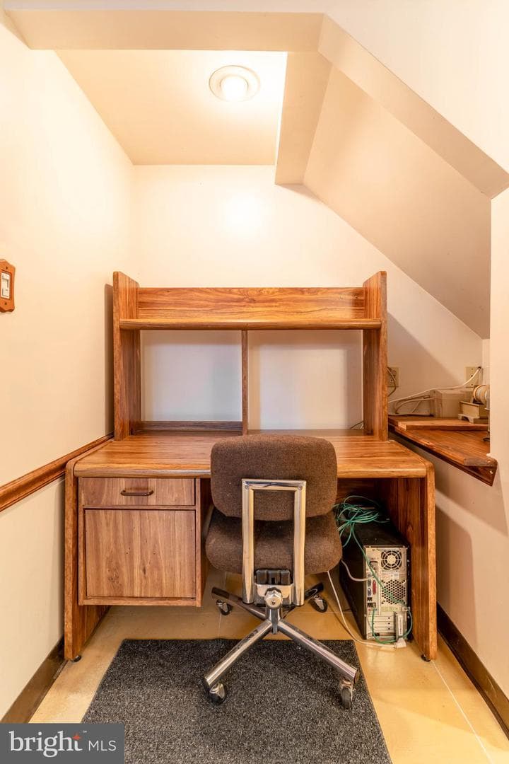 8561 Kim Marie Court photo 40