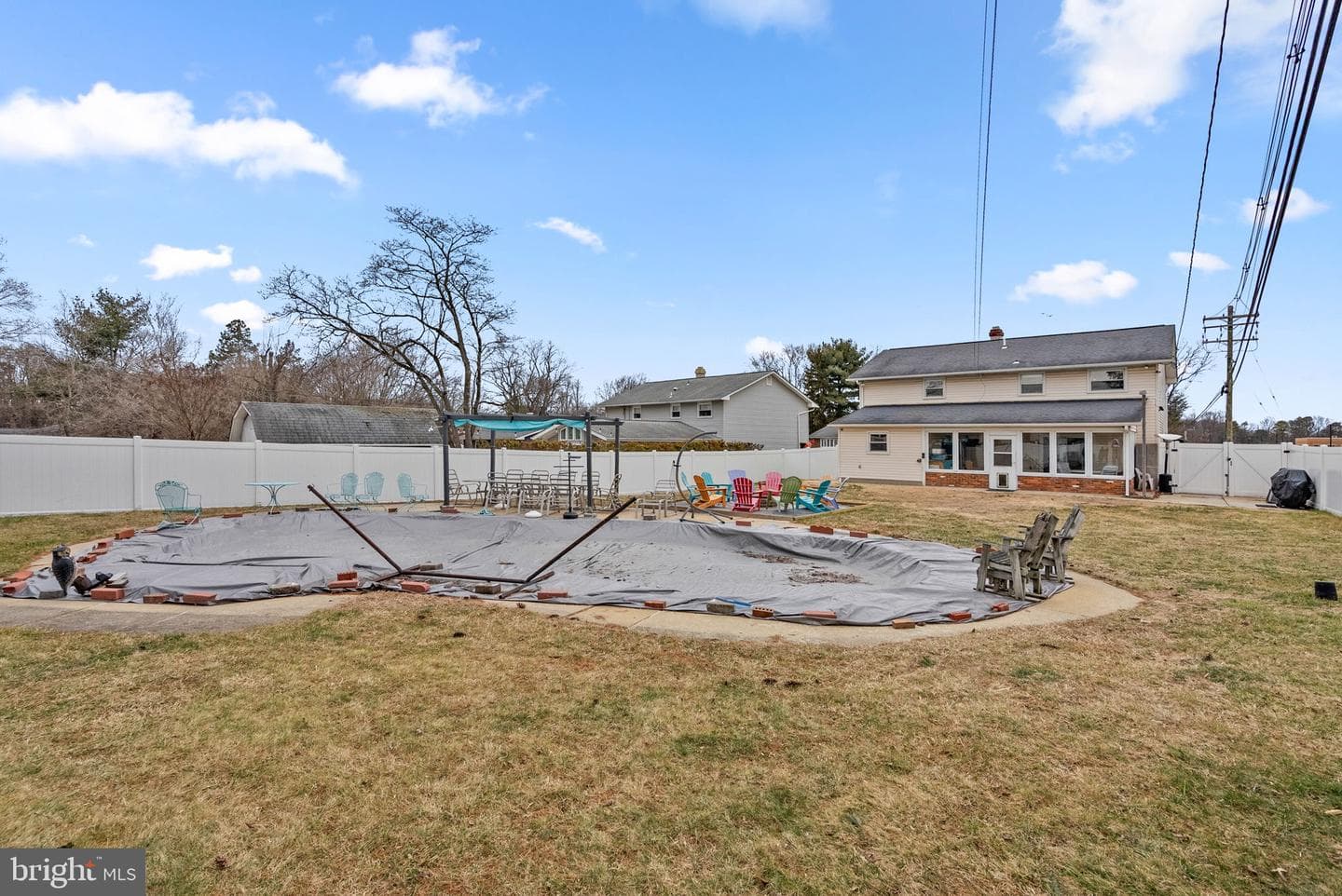 543 Nolfield Drive photo 38